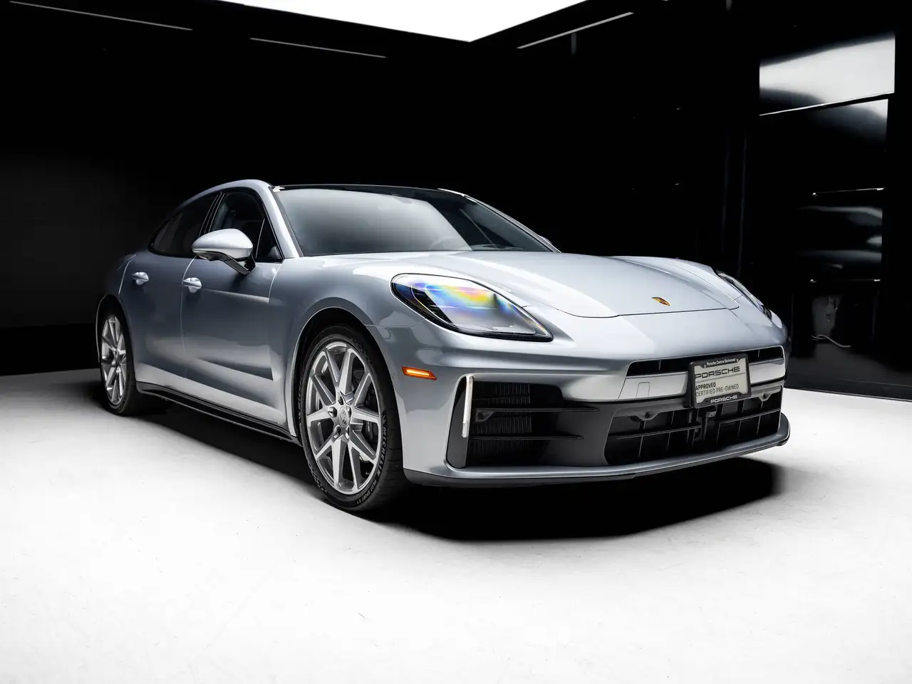 Porsche Panamera снимка Porsche Panamera