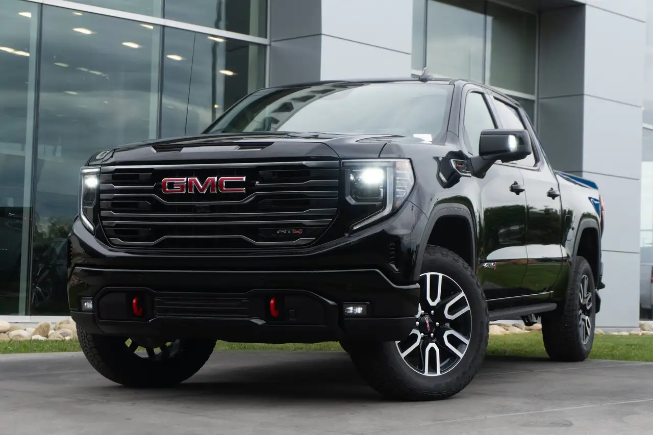 GMC Sierra 1500 photo GMC Sierra 1500