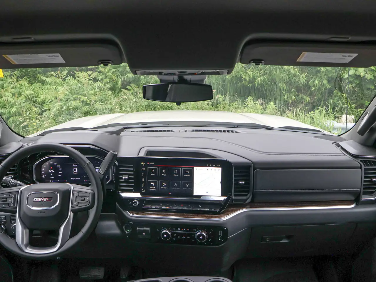 GMC Sierra 1500 photo GMC Sierra 1500