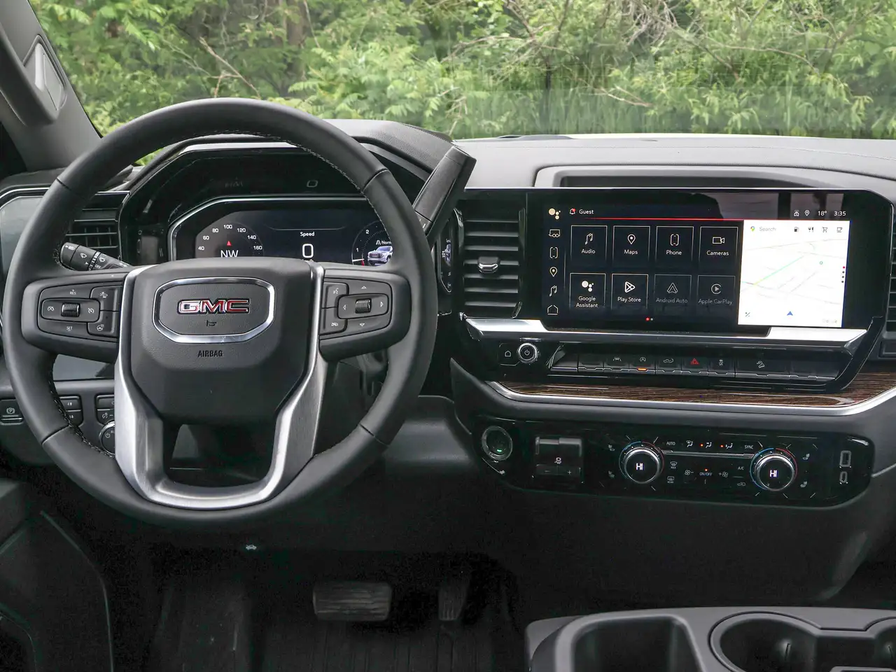 GMC Sierra 1500 photo GMC Sierra 1500