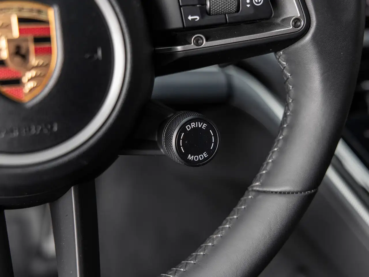 Porsche Panamera снимка Porsche Panamera