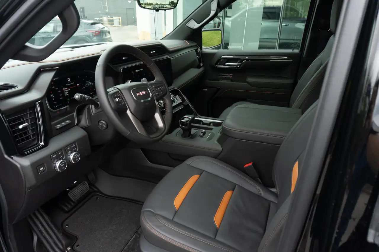 GMC Sierra 1500 photo GMC Sierra 1500
