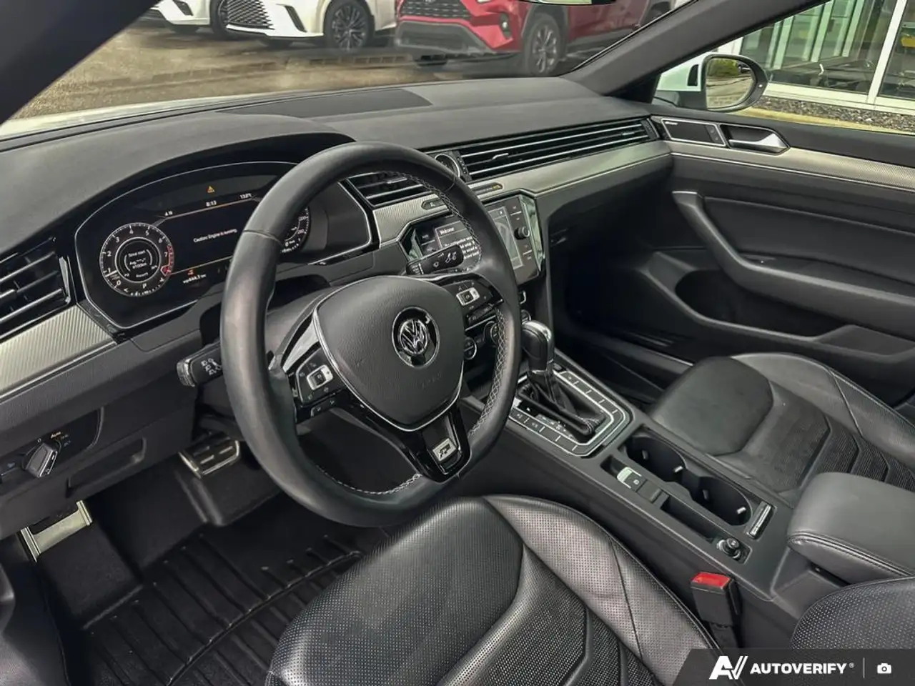 Volkswagen Arteon photo Volkswagen Arteon