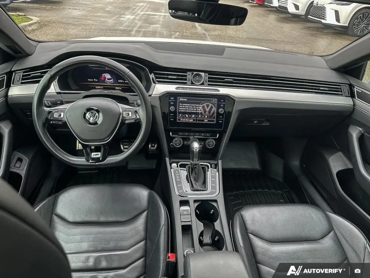 Volkswagen Arteon photo Volkswagen Arteon