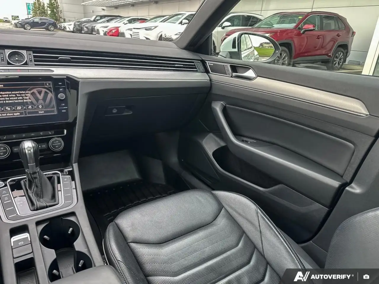 Volkswagen Arteon photo Volkswagen Arteon