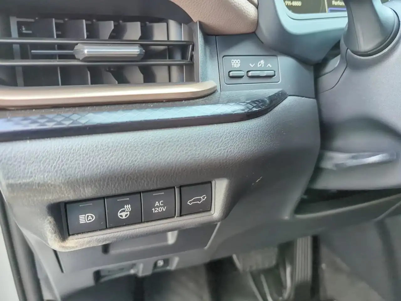 Toyota Grand Highlander снимка Toyota Grand Highlander
