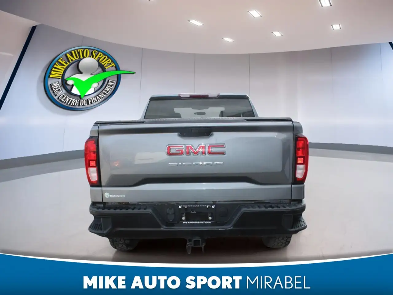 GMC Sierra 1500 photo GMC Sierra 1500