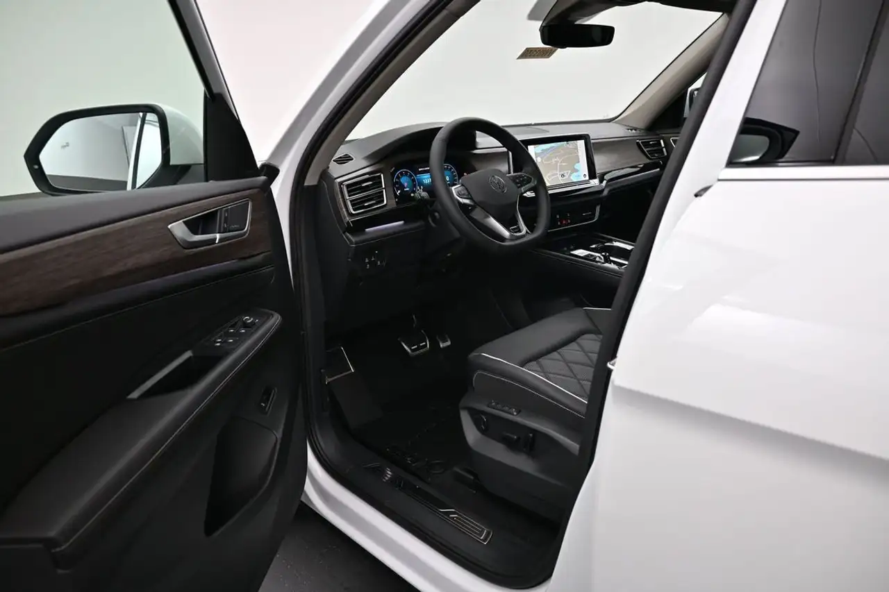 Volkswagen Atlas снимка Volkswagen Atlas