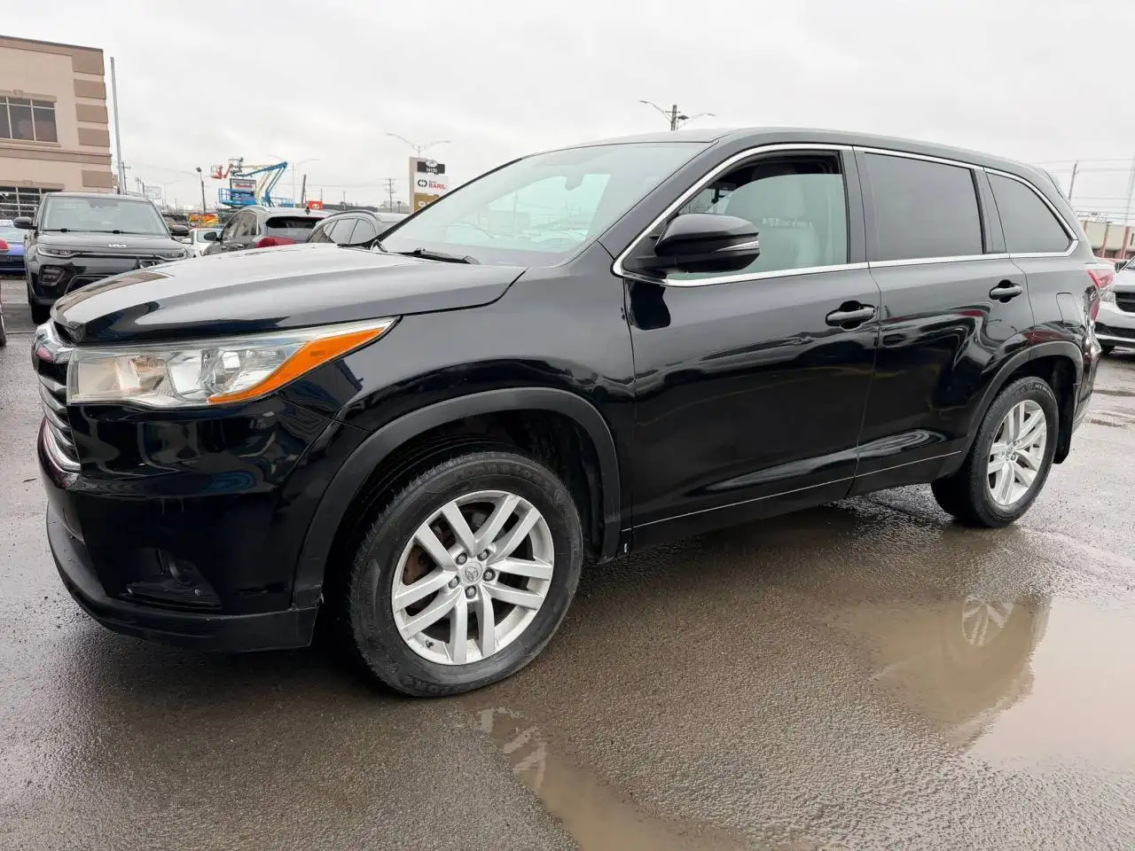 Toyota Highlander снимка Toyota Highlander