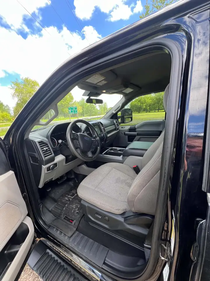 Ford F 350 photo Ford F 350