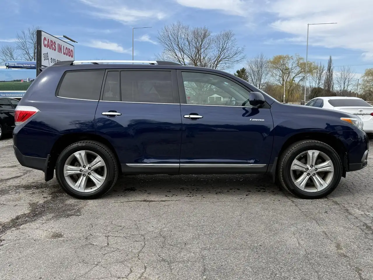 Toyota Highlander photo Toyota Highlander