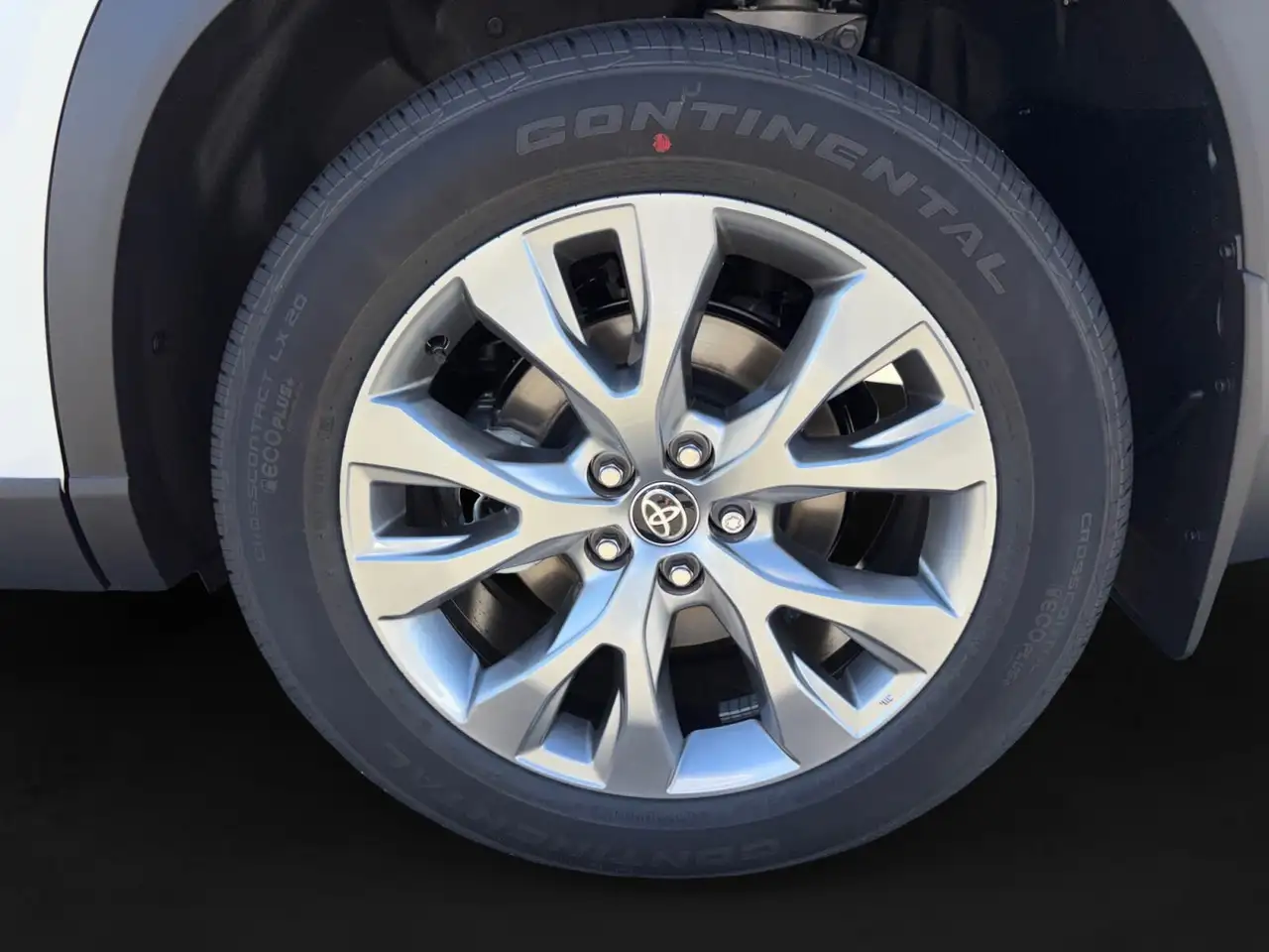 Toyota Grand Highlander fotografie Toyota Grand Highlander