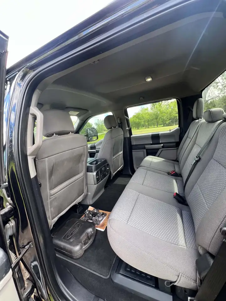 Ford F 350 photo Ford F 350