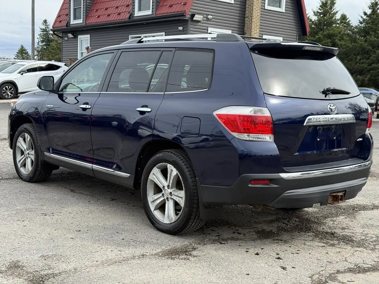 Toyota Highlander photo Toyota Highlander