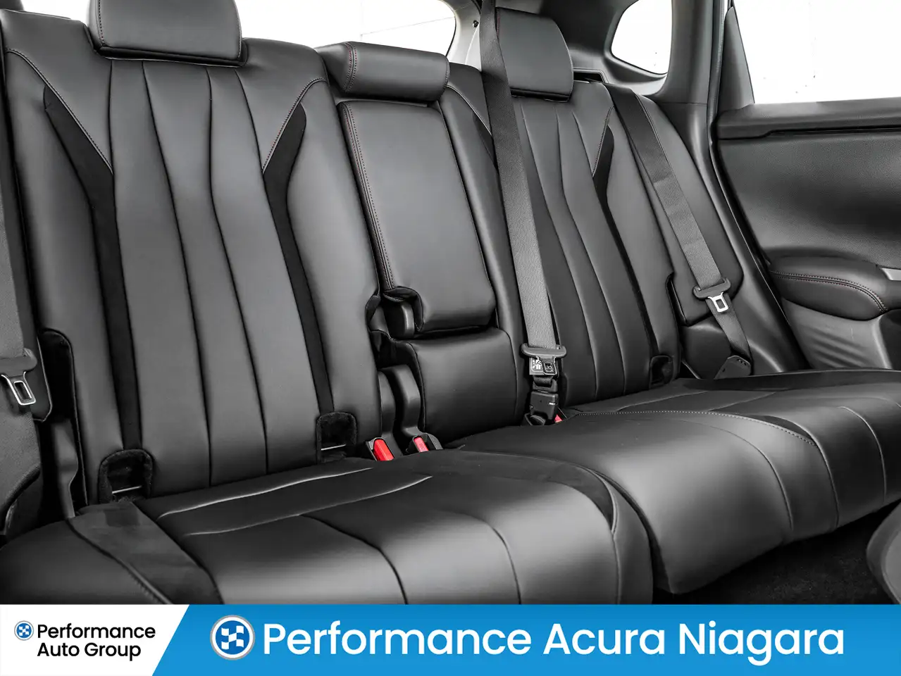 Acura ADX снимка Acura ADX