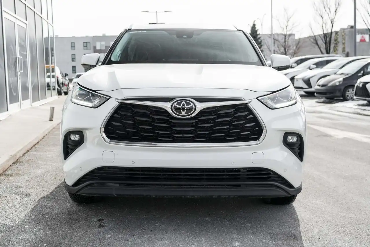 Toyota Highlander photo Toyota Highlander