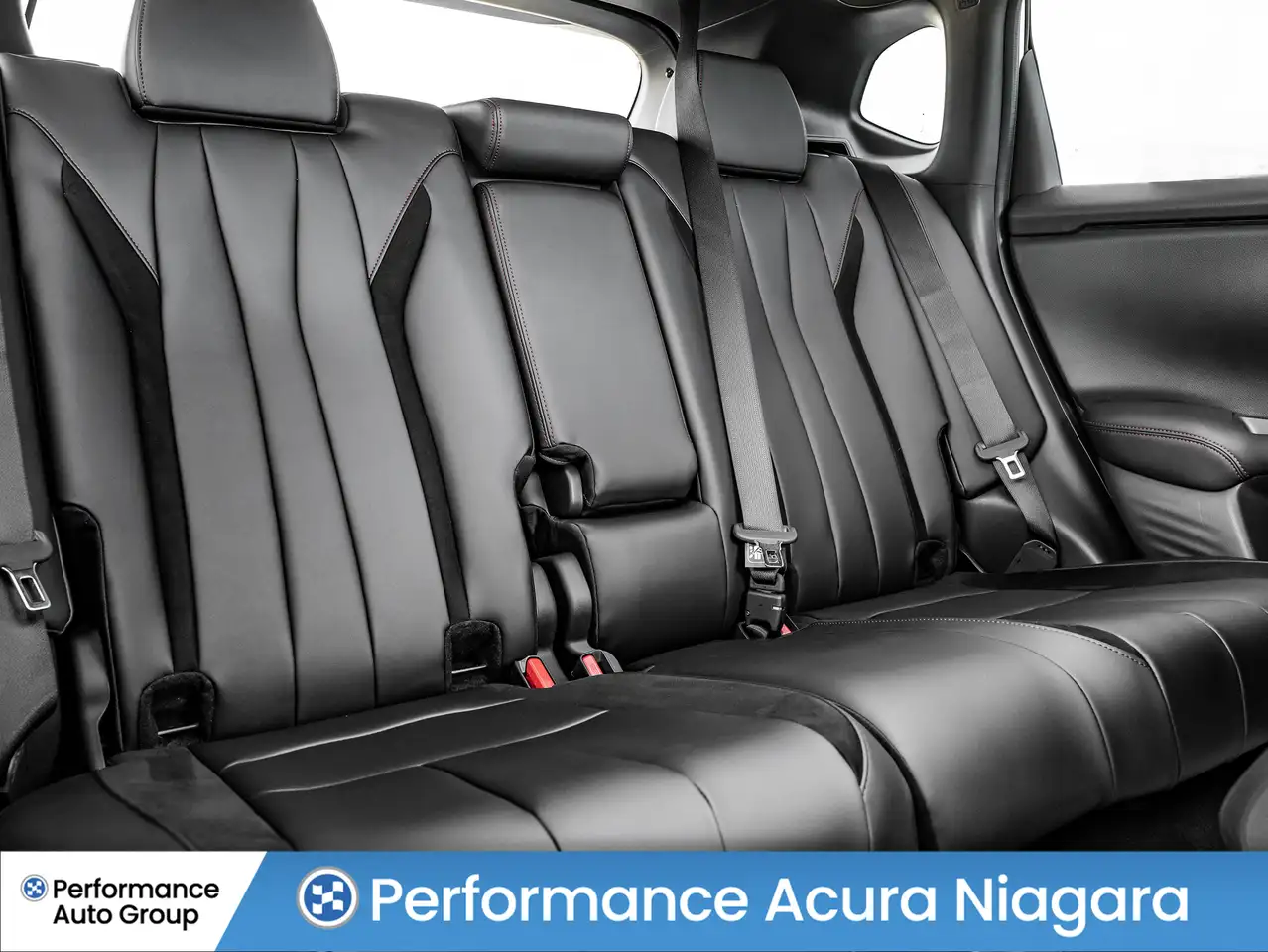 Acura ADX снимка Acura ADX
