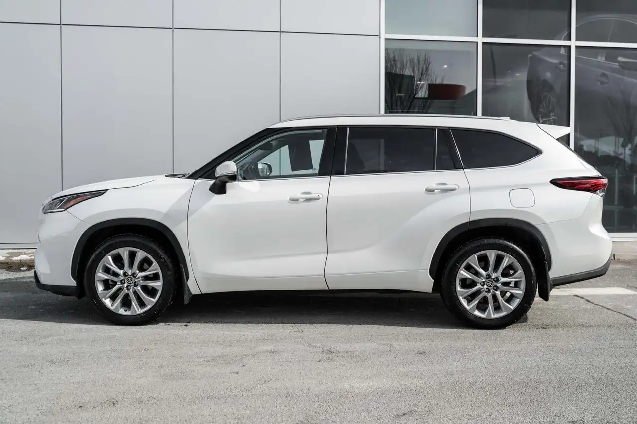 Toyota Highlander photo Toyota Highlander