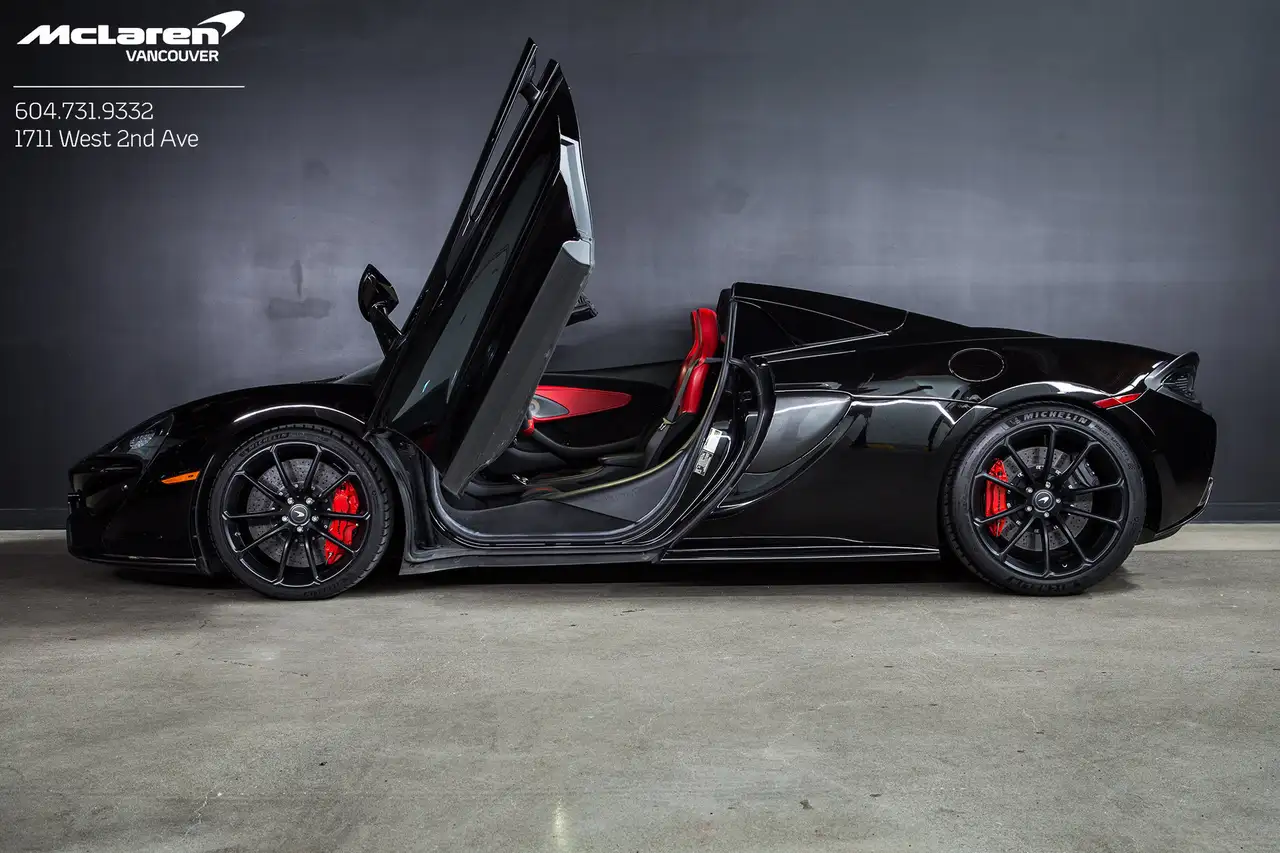 McLaren 570S снимка McLaren 570S
