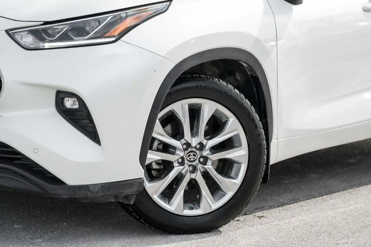 Toyota Highlander photo Toyota Highlander
