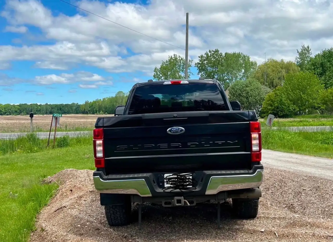 Ford F 350 photo Ford F 350