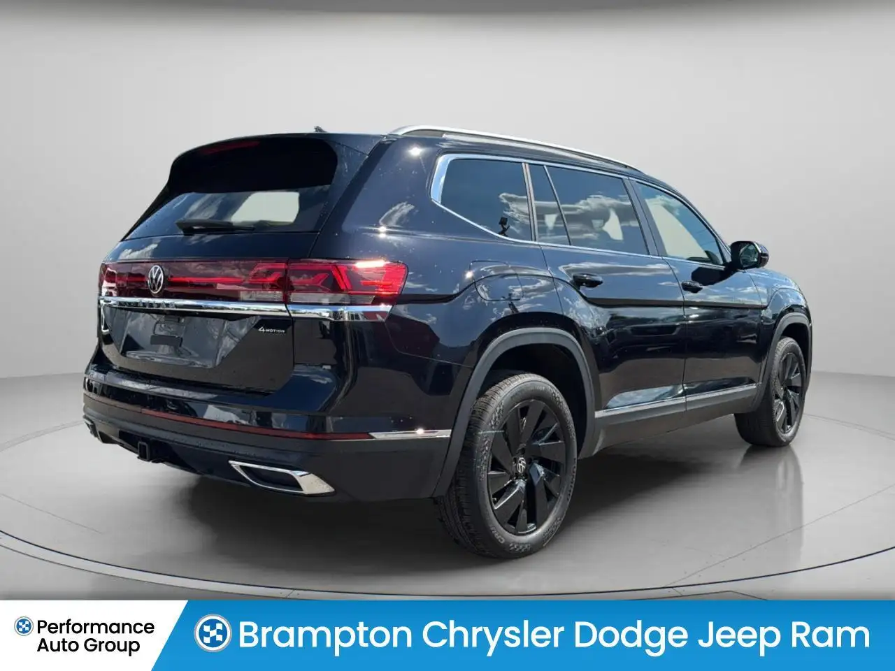 Volkswagen Atlas снимка Volkswagen Atlas