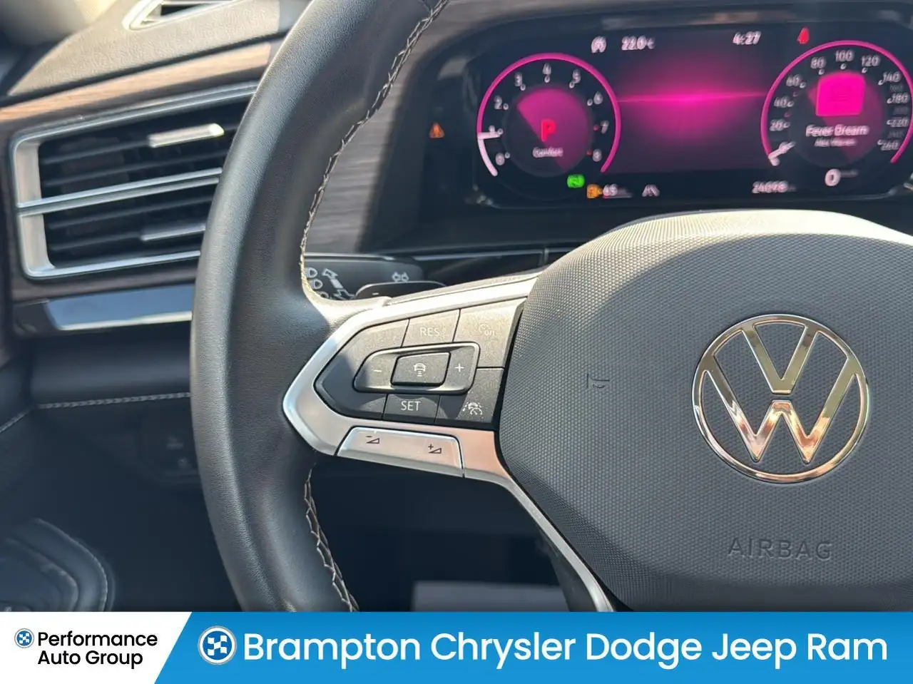 Volkswagen Atlas снимка Volkswagen Atlas