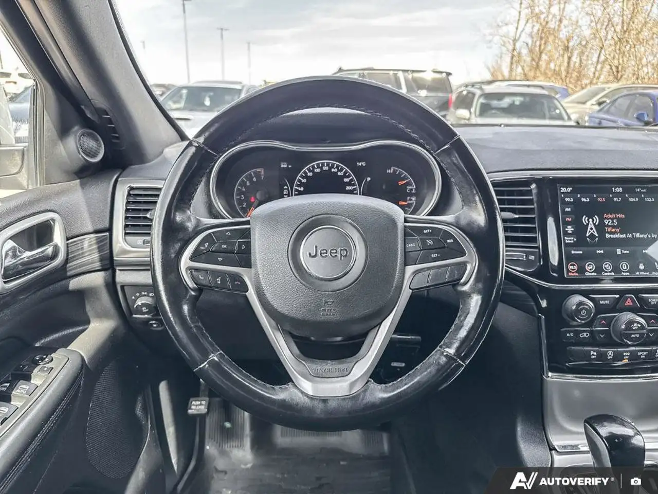 Jeep Grand Cherokee снимка Jeep Grand Cherokee