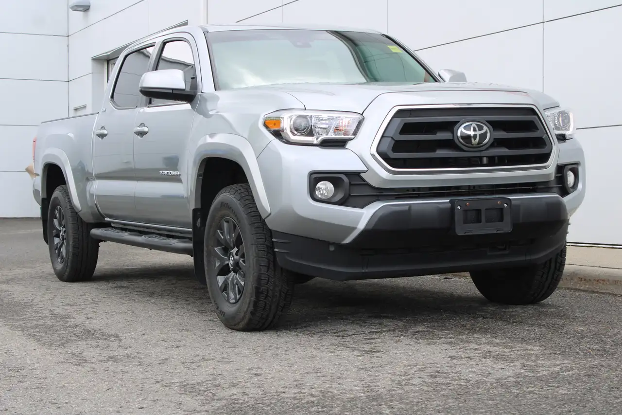 Toyota Tacoma снимка Toyota Tacoma