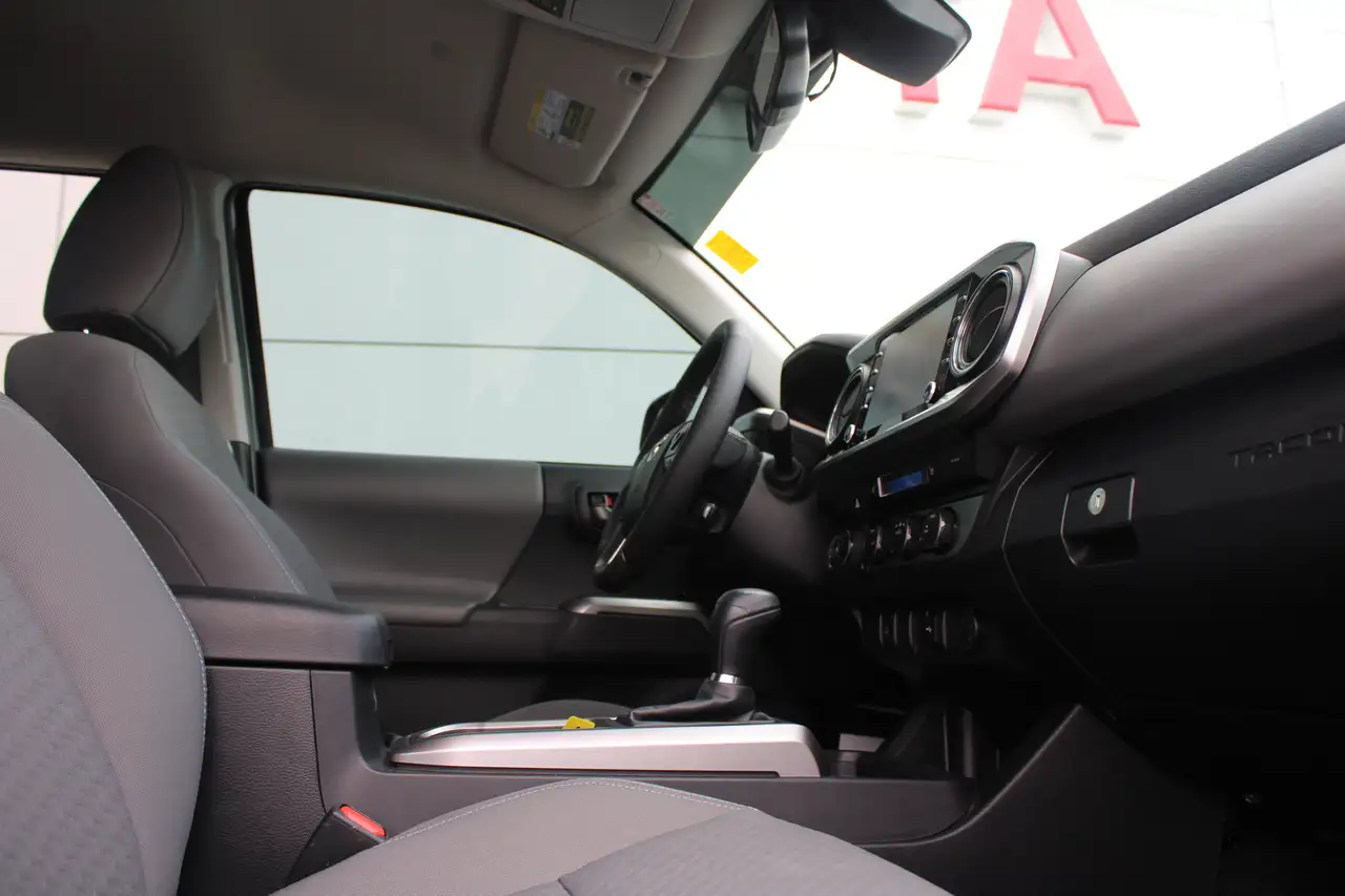 Toyota Tacoma снимка Toyota Tacoma