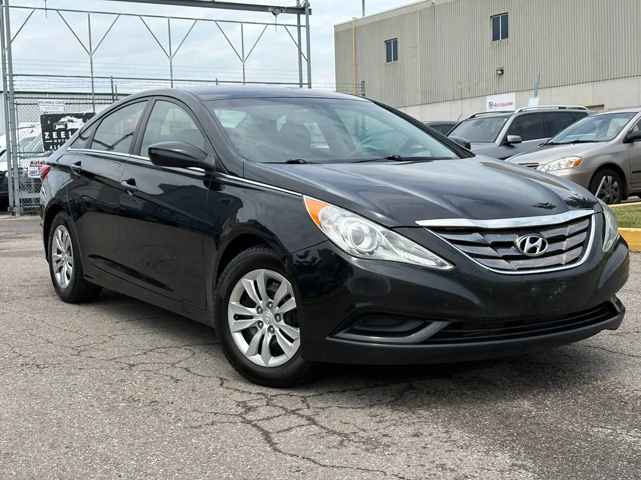 Hyundai SONATA photo Hyundai SONATA