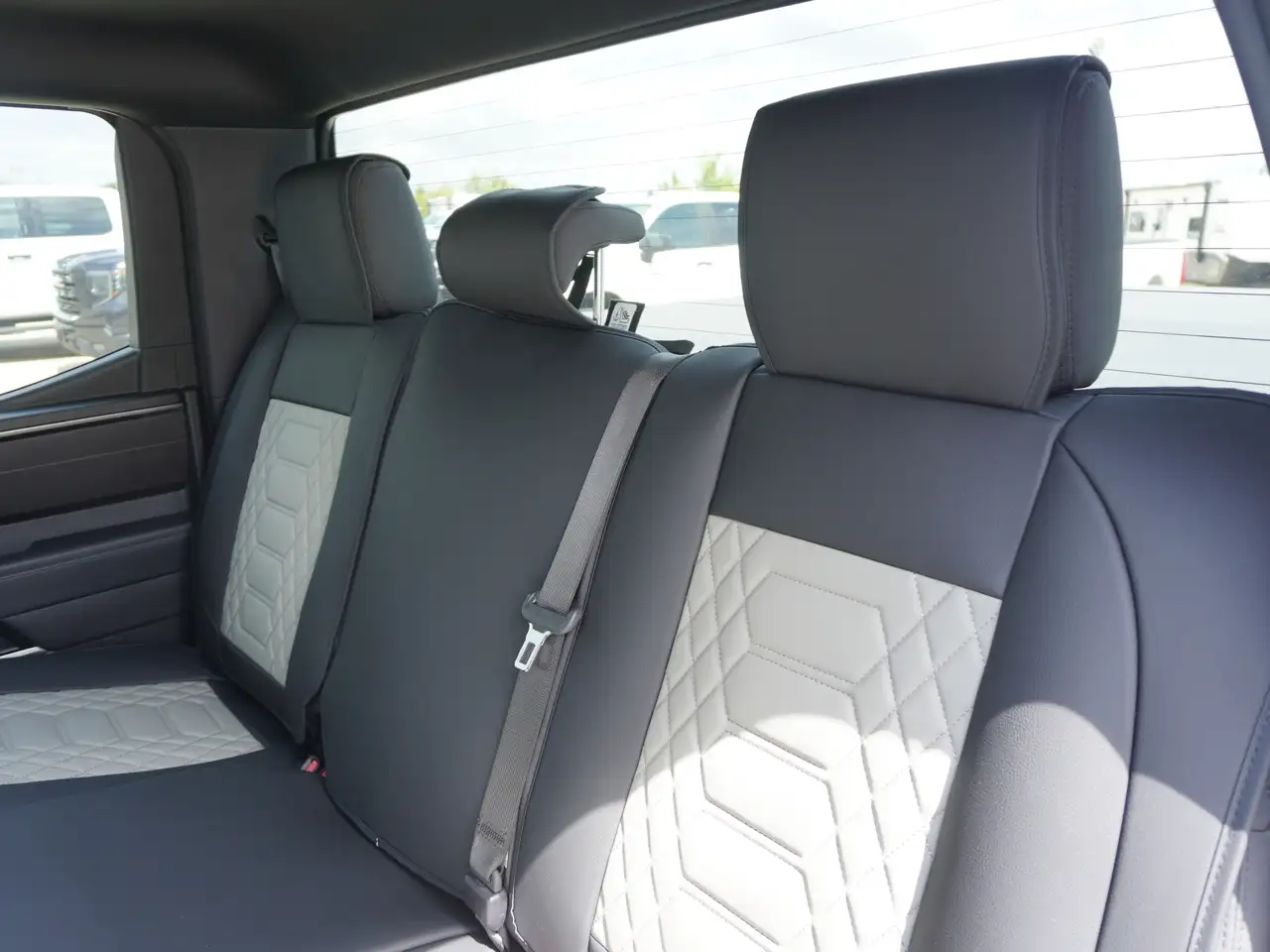 Toyota Tundra снимка Toyota Tundra
