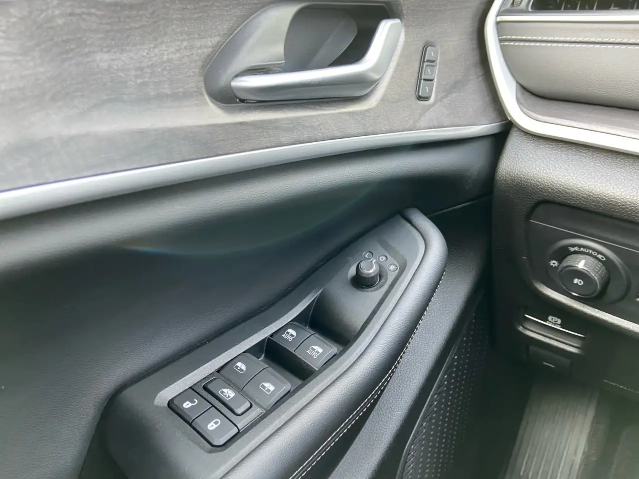 Jeep Grand Cherokee fotografie Jeep Grand Cherokee