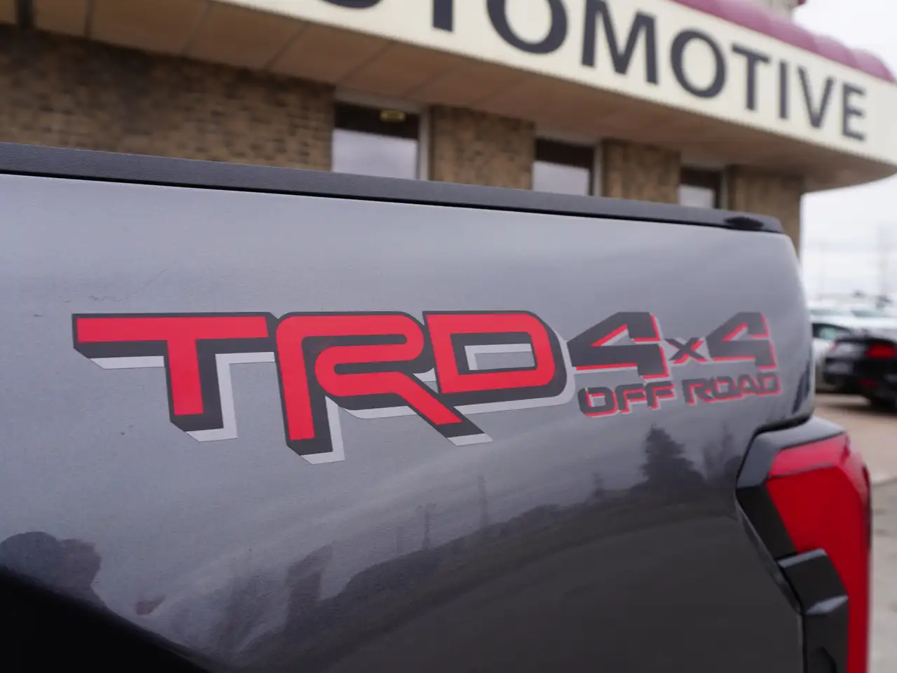 Toyota Tundra снимка Toyota Tundra