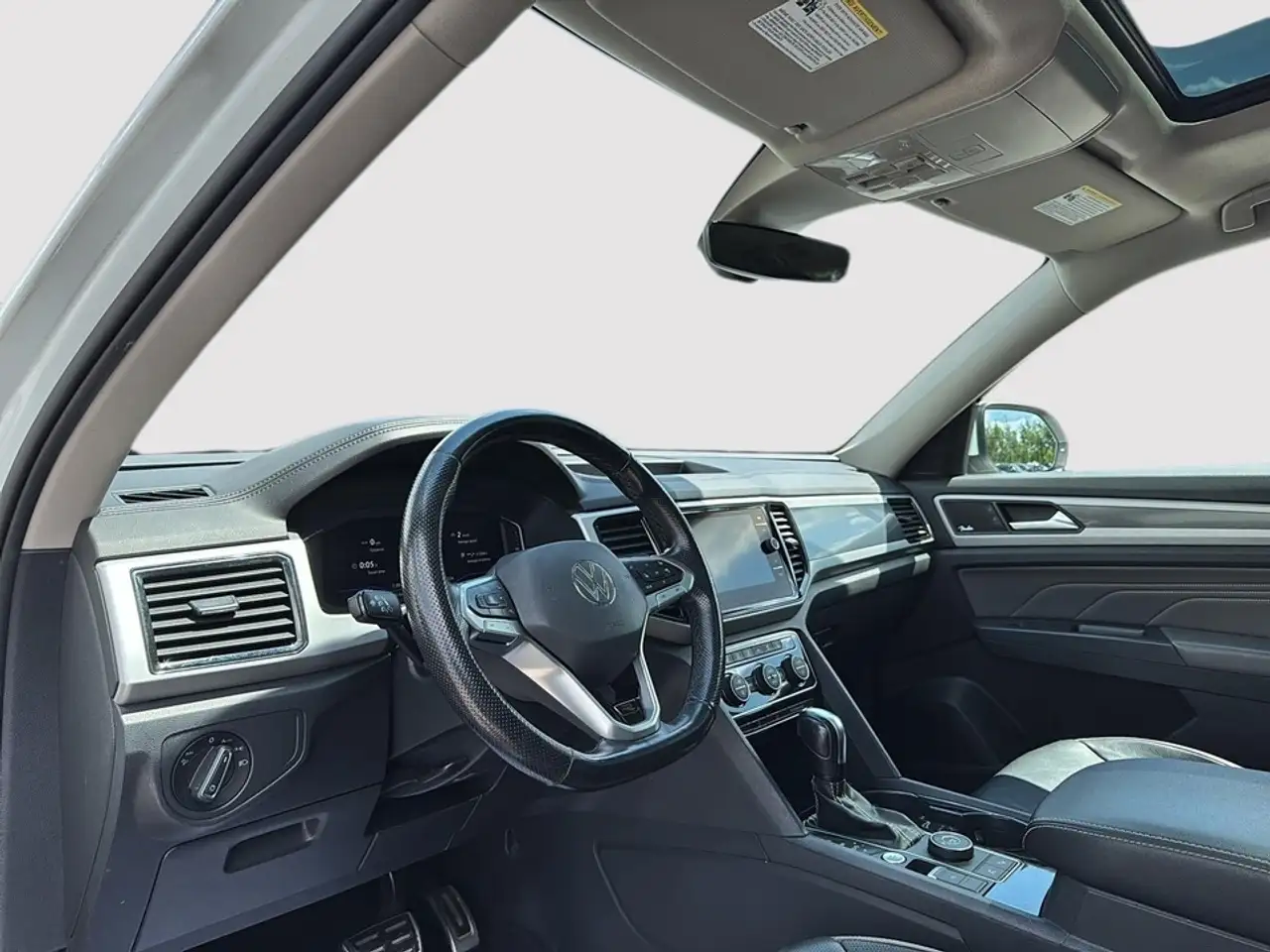 Volkswagen Atlas photo Volkswagen Atlas