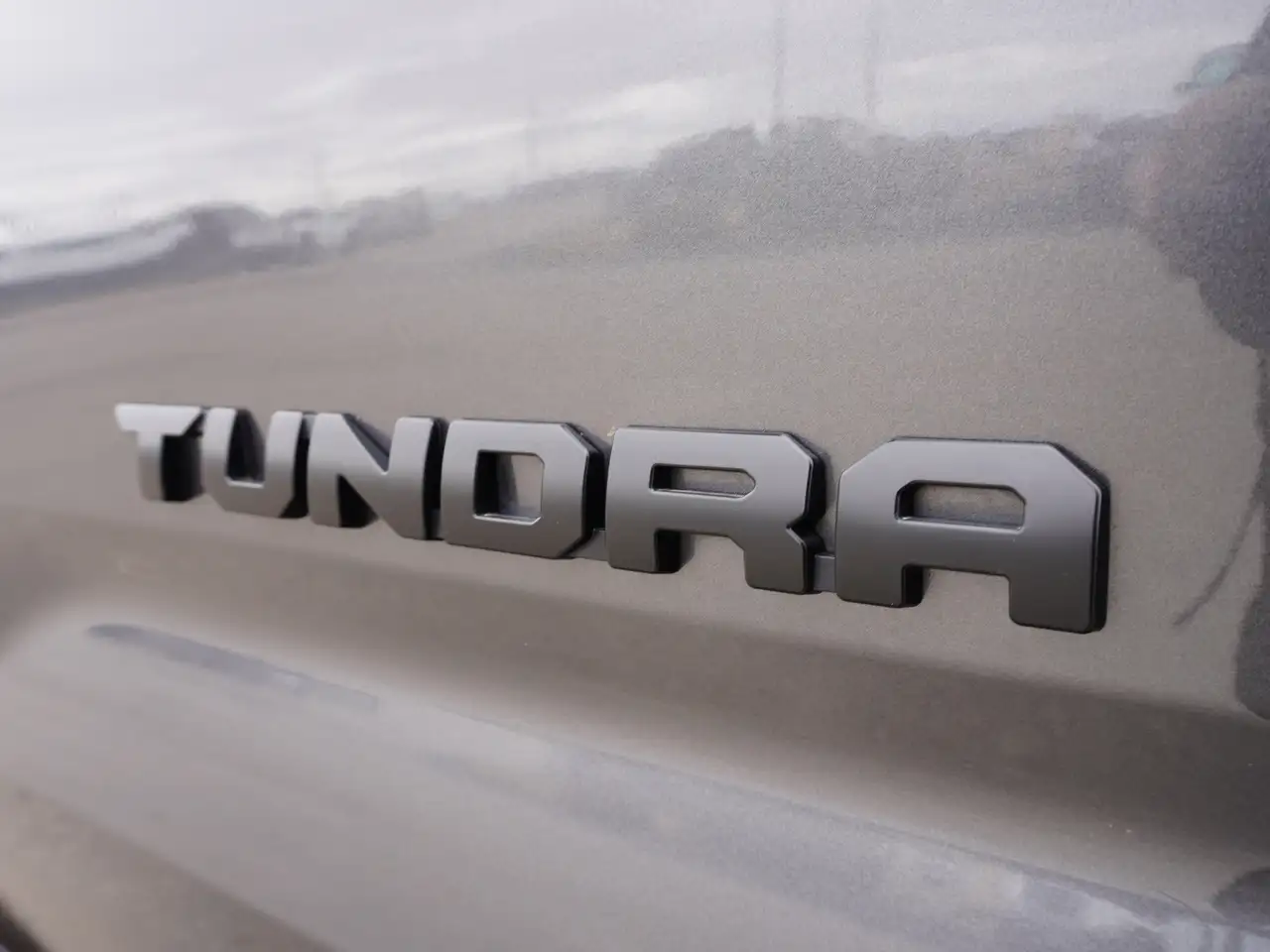Toyota Tundra снимка Toyota Tundra