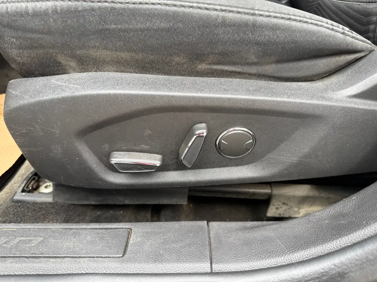 Ford Fusion photo Ford Fusion