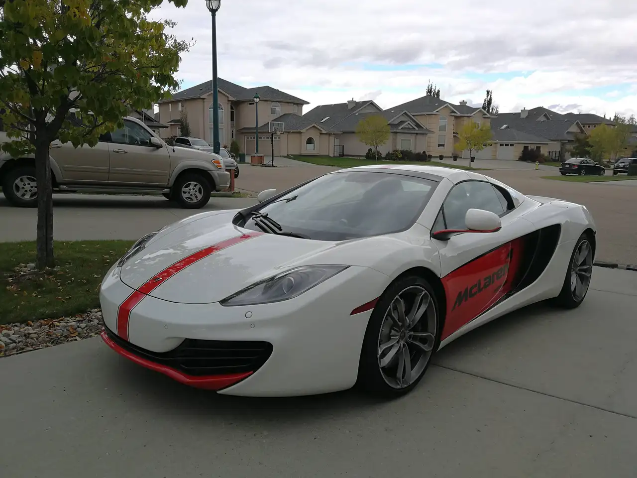 McLaren MP4-12C fotografie McLaren MP4-12C