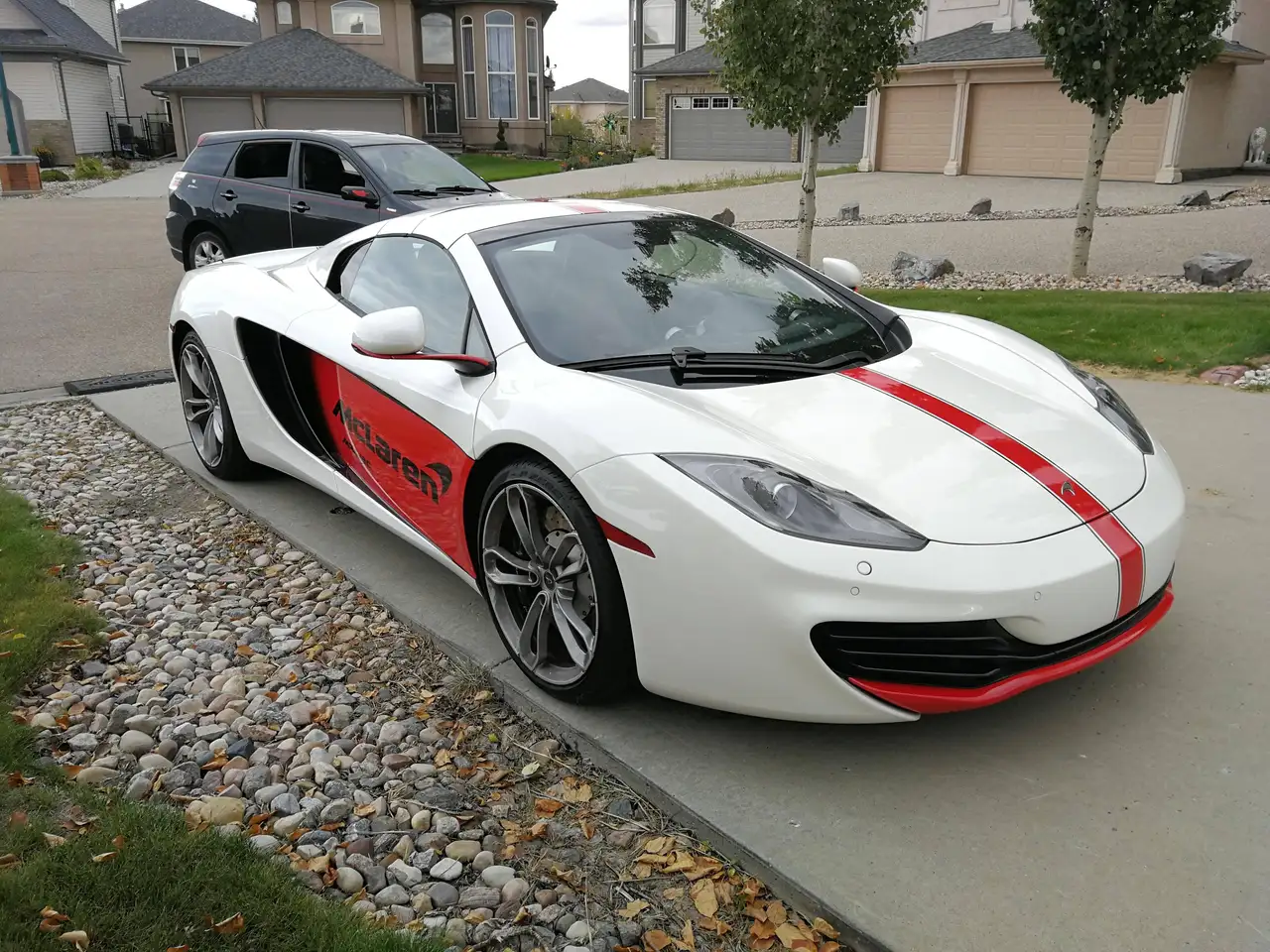 McLaren MP4-12C fotografie McLaren MP4-12C