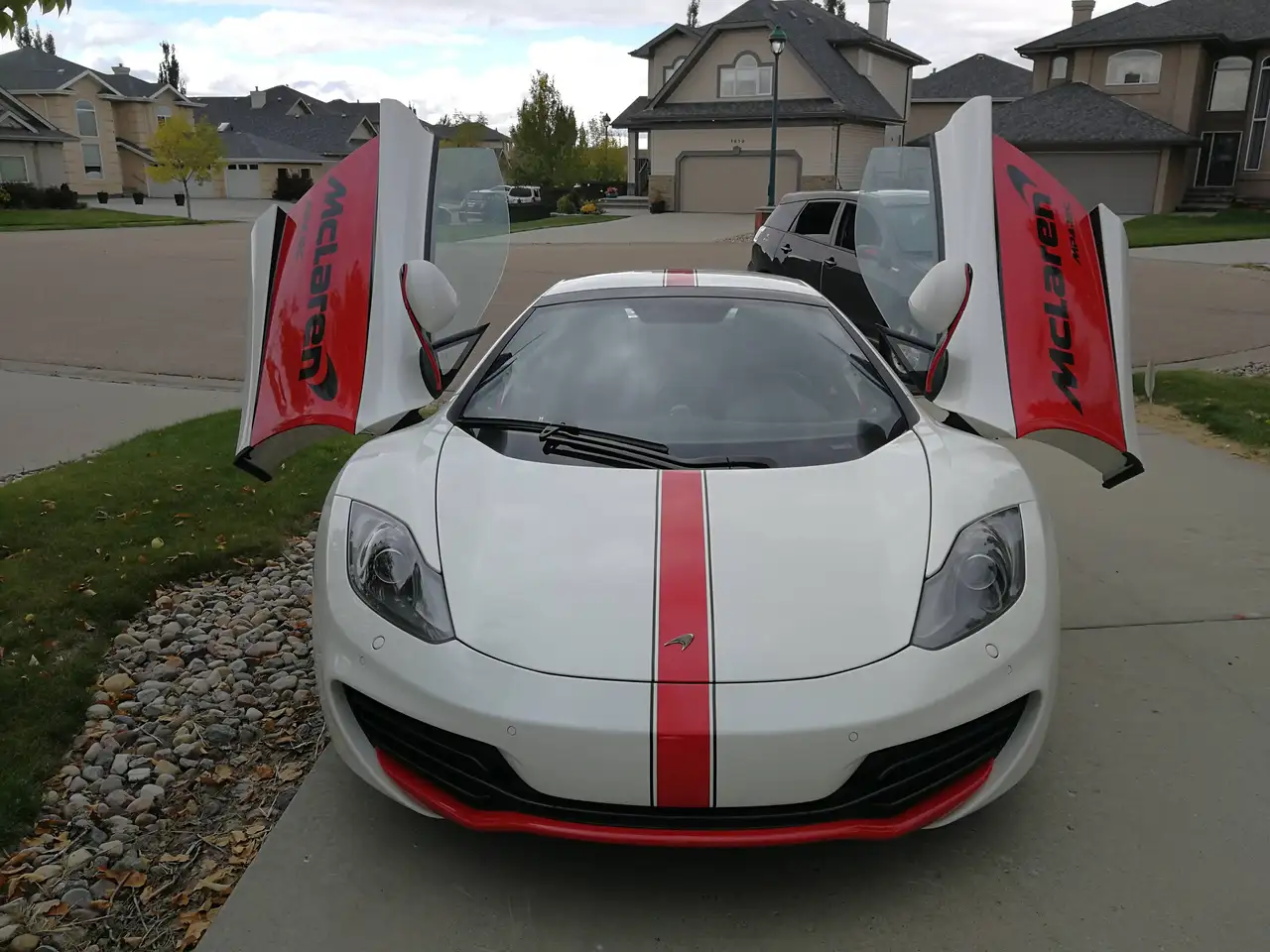 McLaren MP4-12C fotografie McLaren MP4-12C
