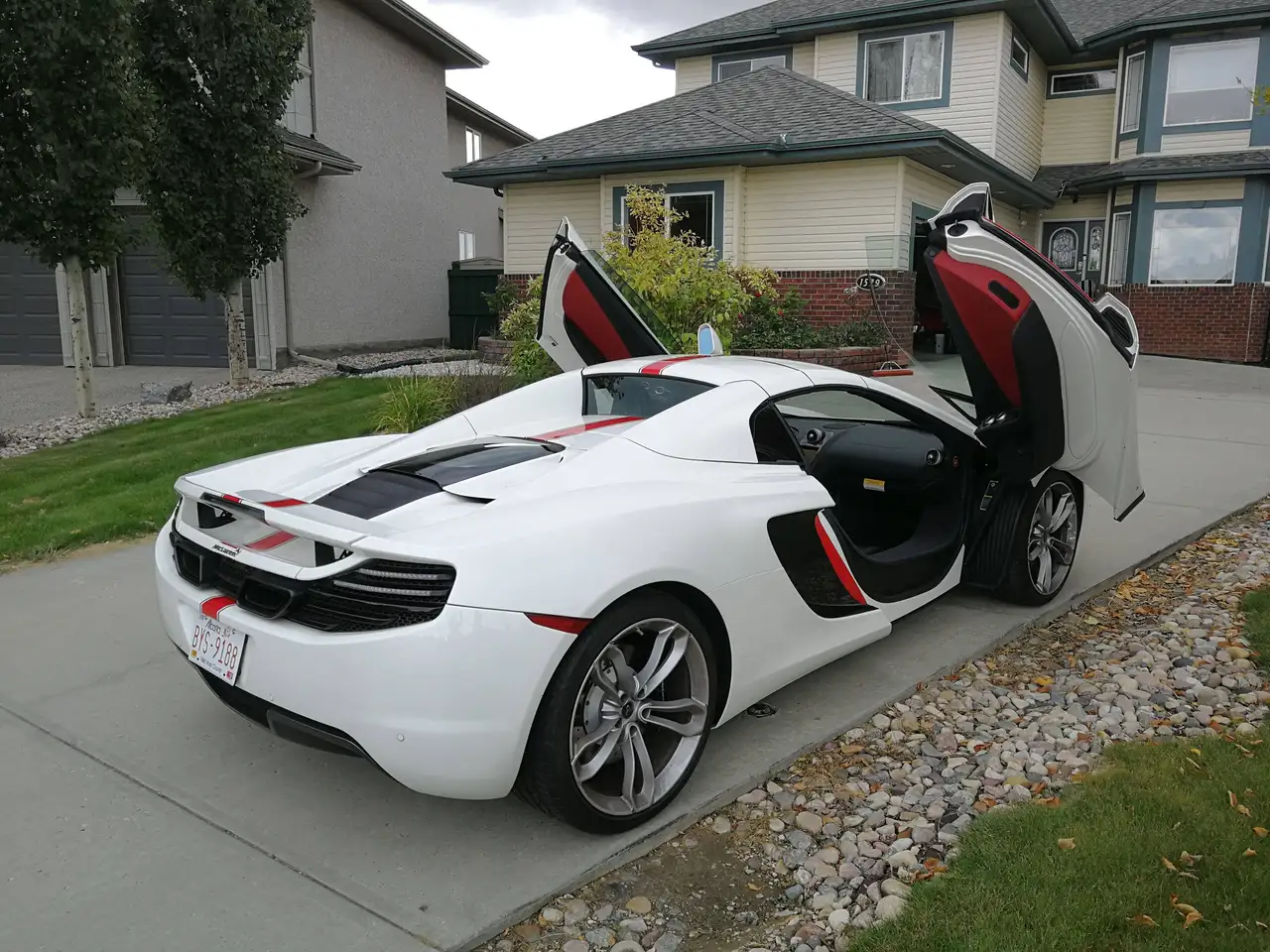 McLaren MP4-12C fotografie McLaren MP4-12C
