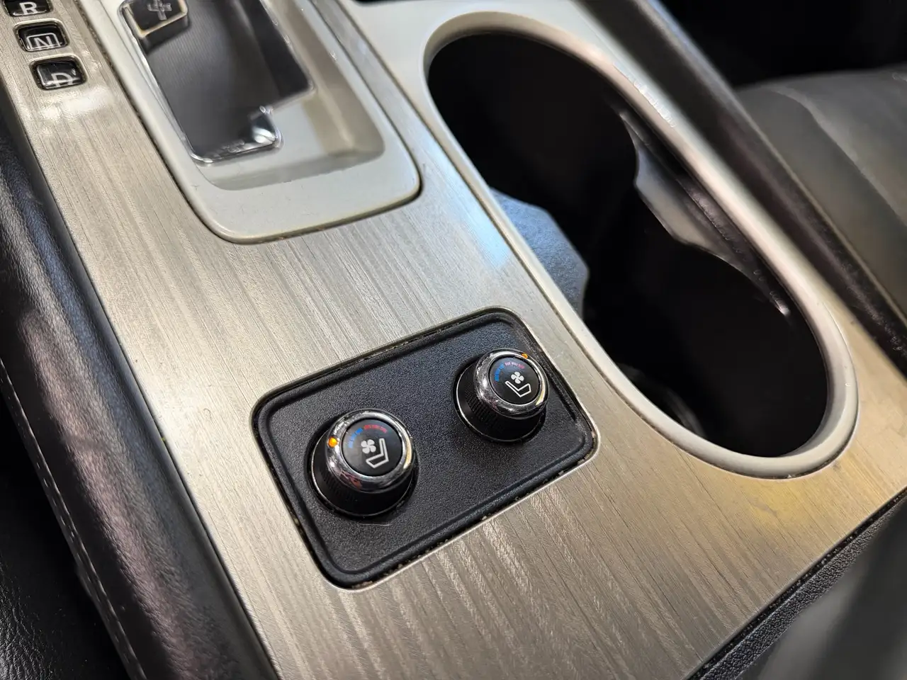 Nissan Murano снимка Nissan Murano