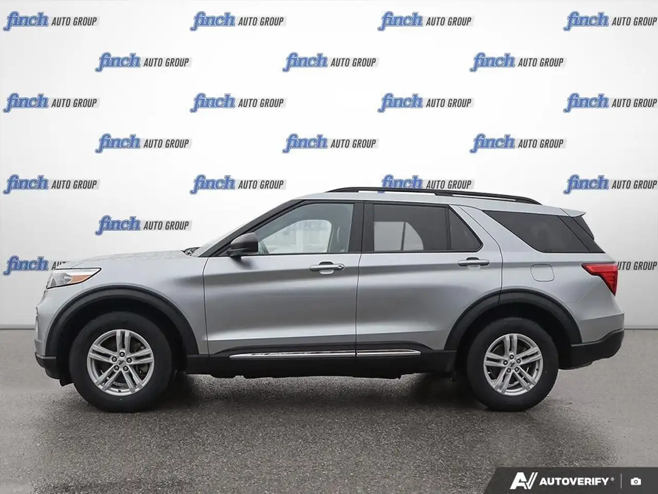 Ford Explorer photo Ford Explorer