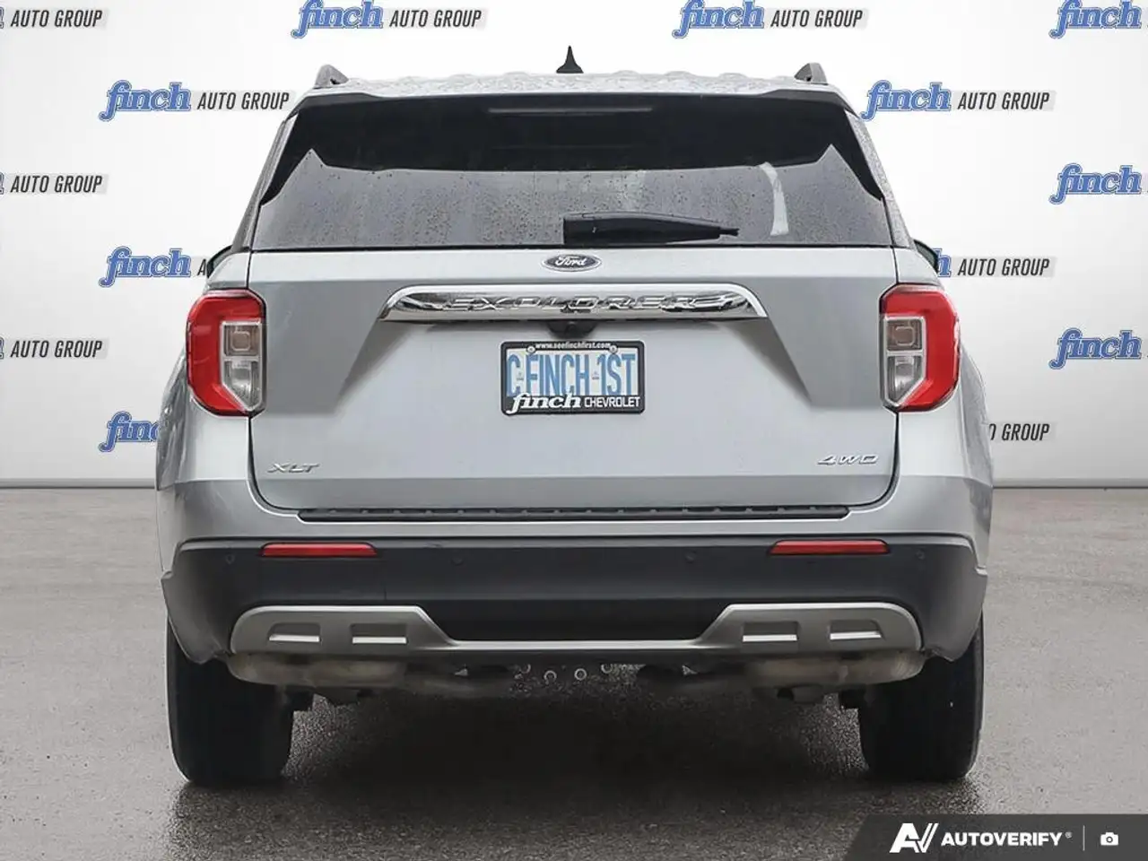 Ford Explorer photo Ford Explorer