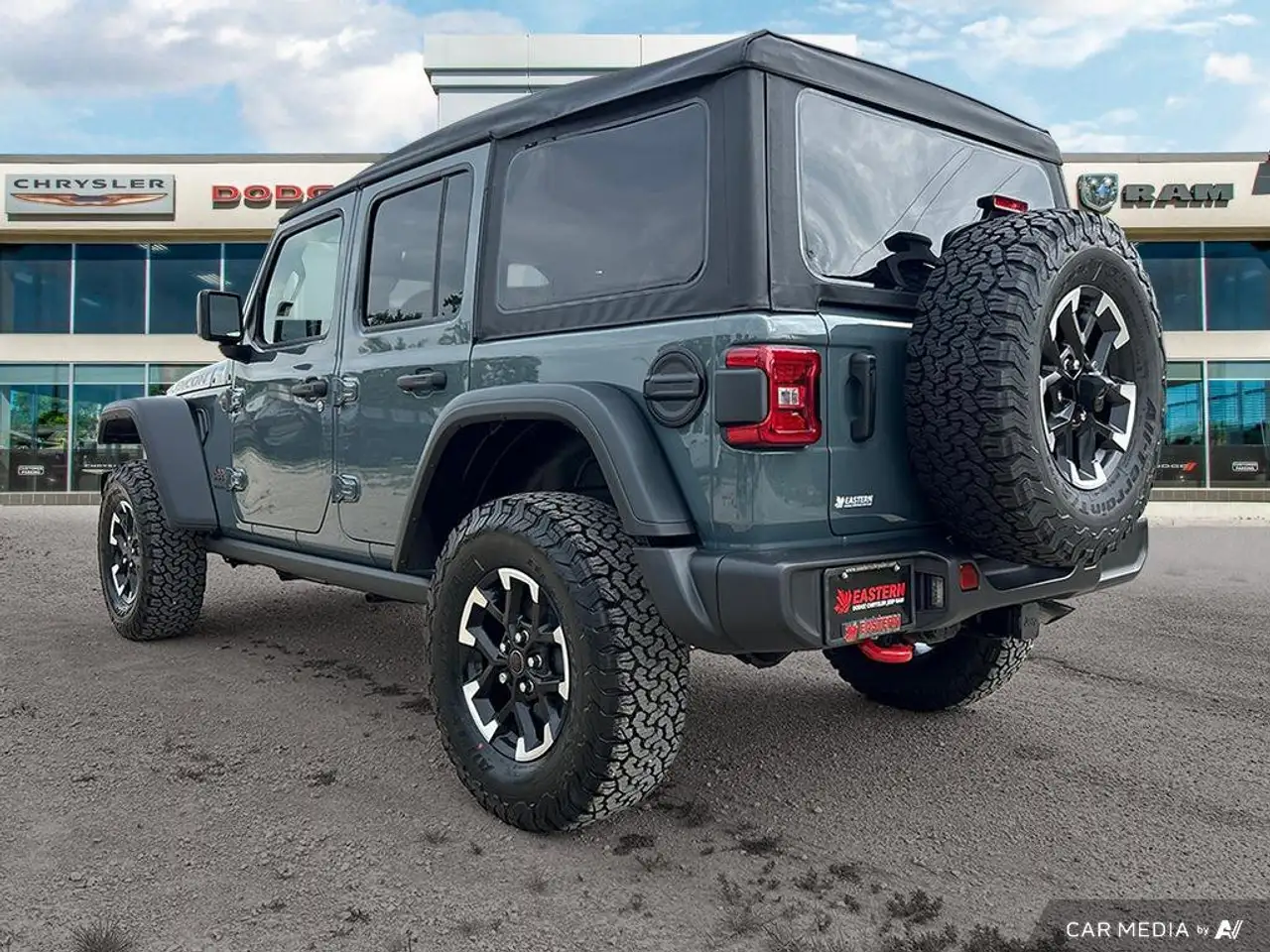 Jeep Wrangler снимка Jeep Wrangler