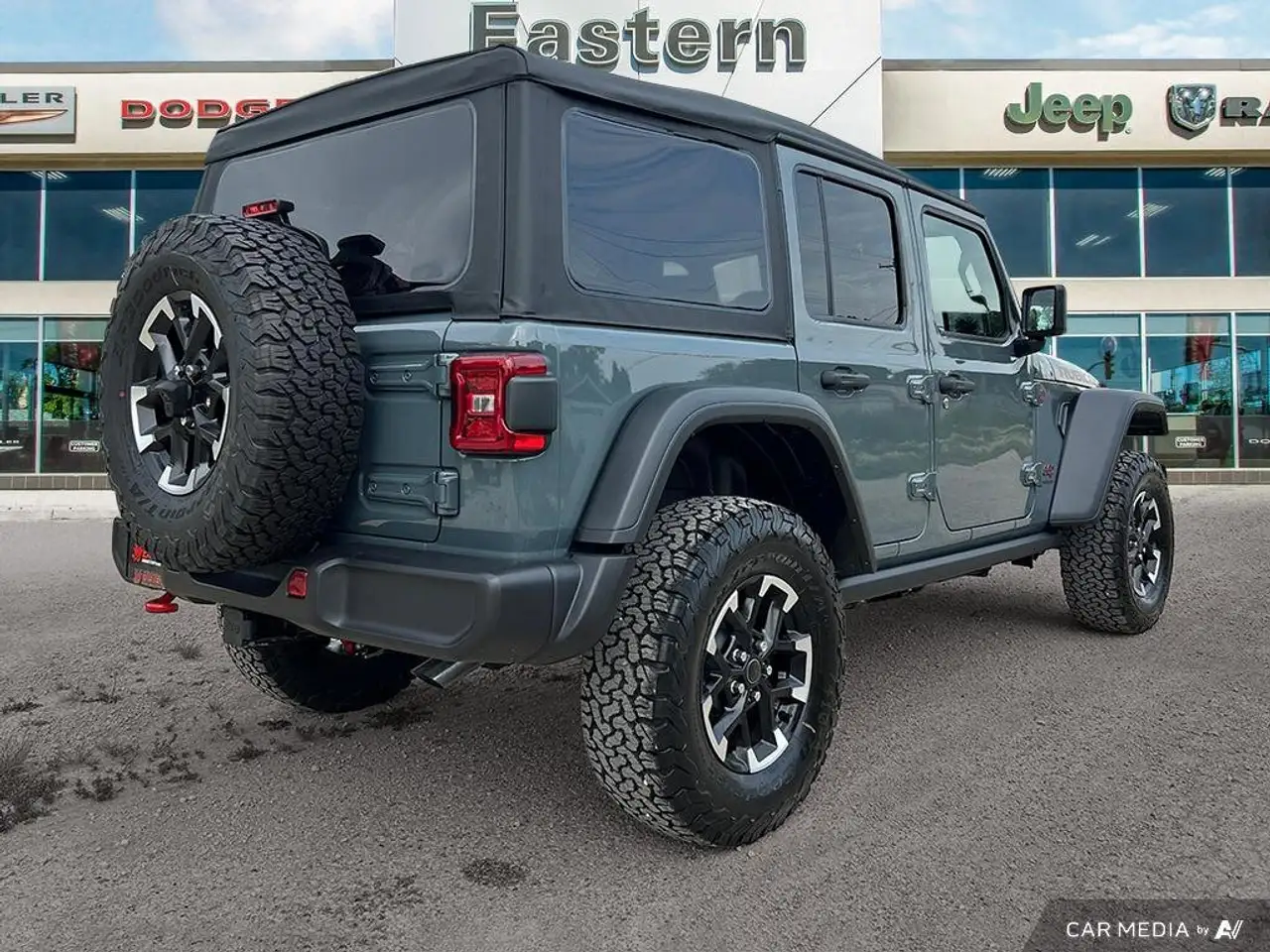 Jeep Wrangler снимка Jeep Wrangler