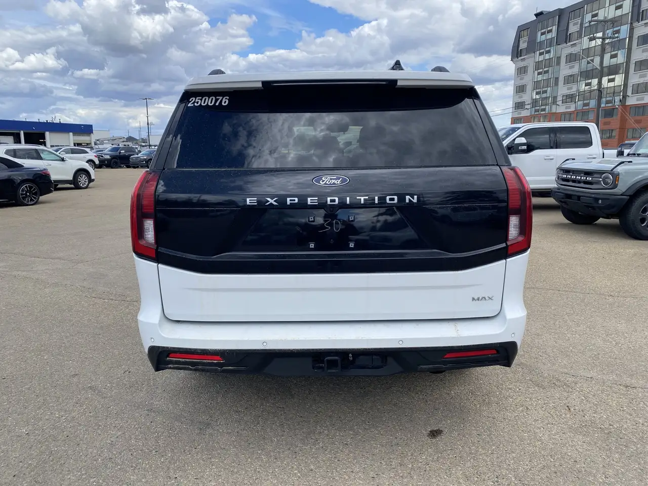 Ford Expedition photo Ford Expedition