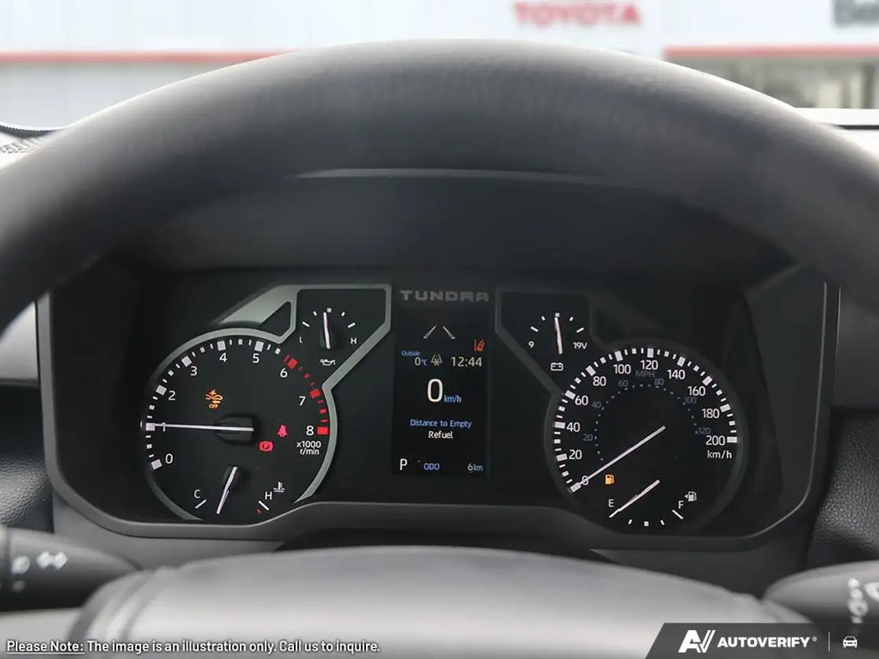 Toyota Tundra снимка Toyota Tundra