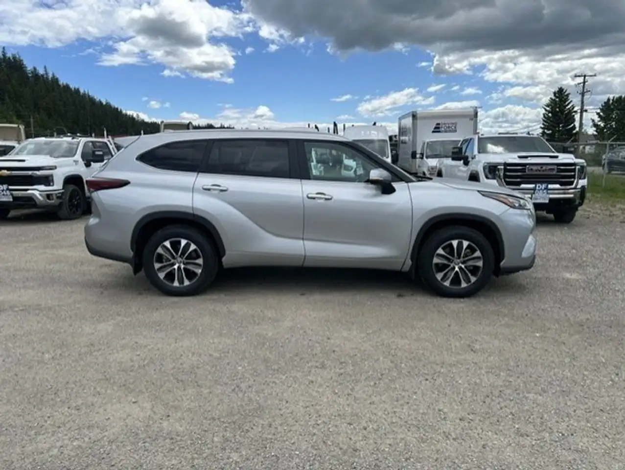 Toyota Highlander photo Toyota Highlander