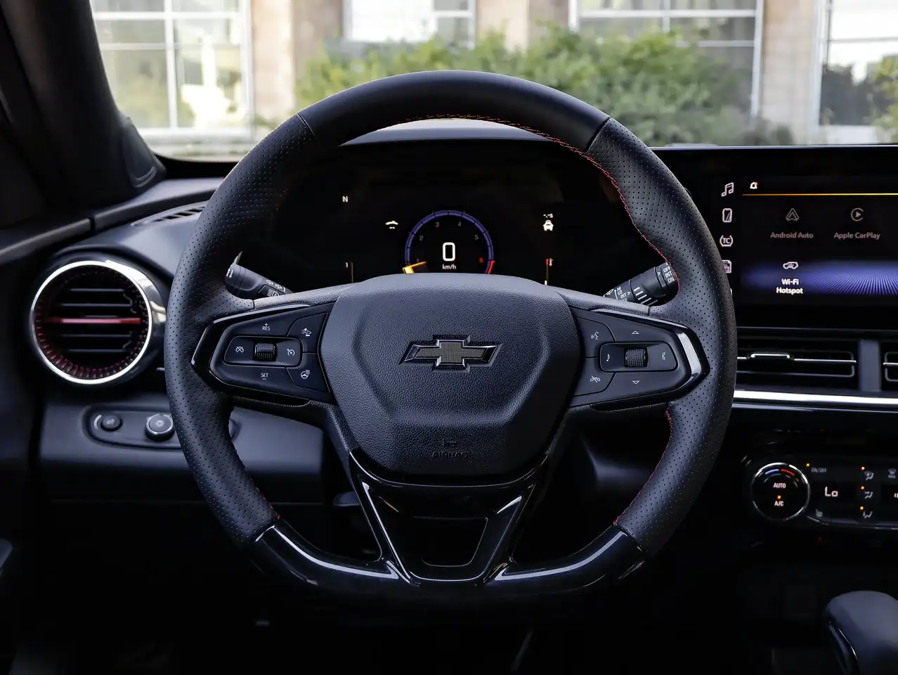 Chevrolet Trax photo Chevrolet Trax